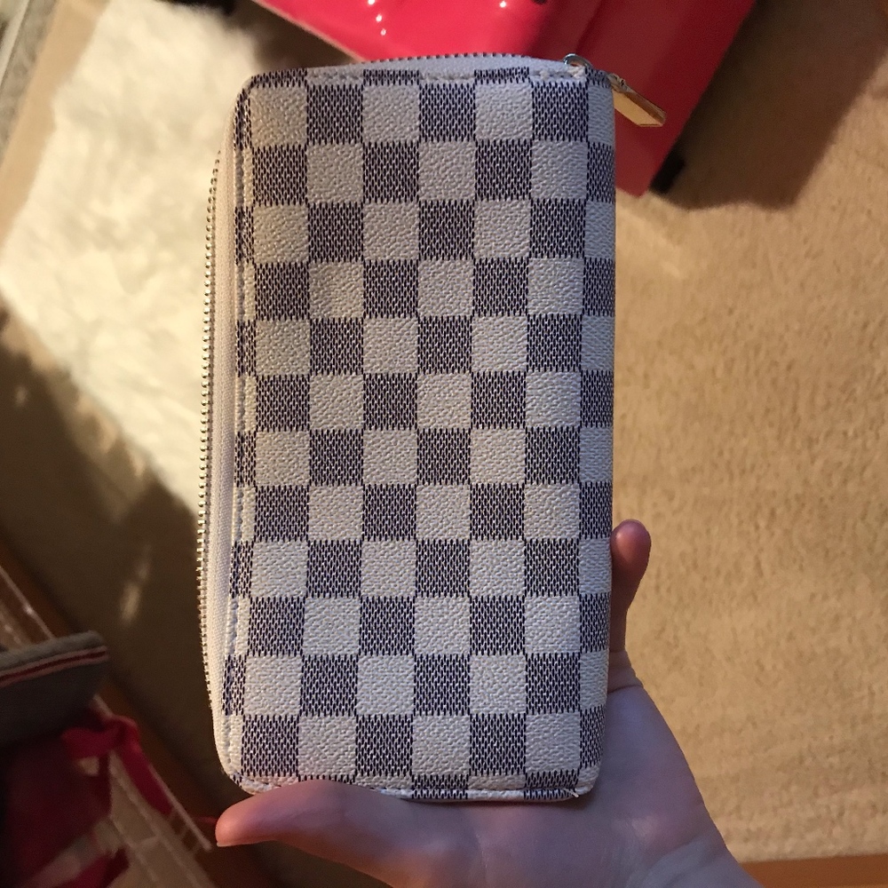 Checkered Wallet